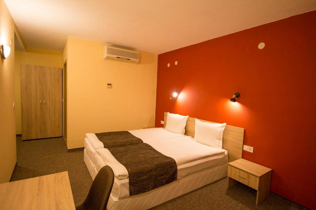Evridika Hotel デヴィン エクステリア 写真