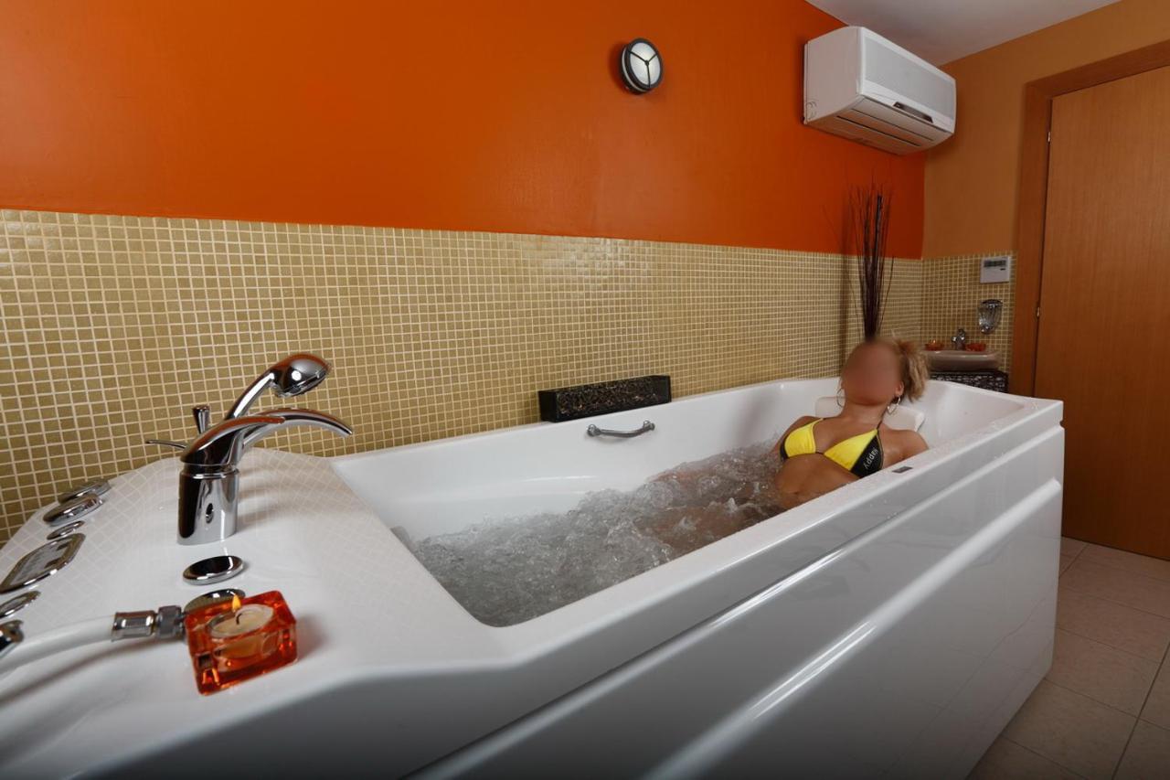 Evridika Hotel デヴィン エクステリア 写真