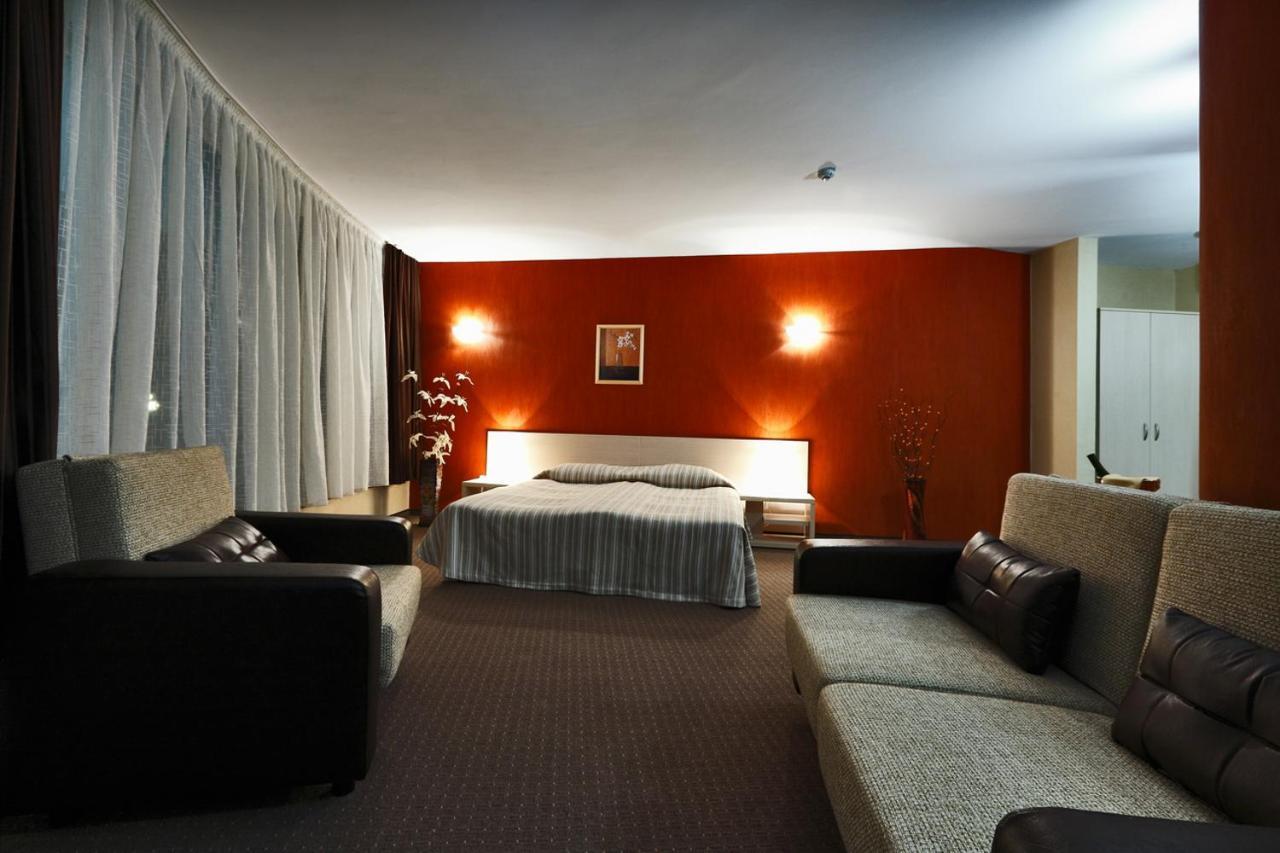 Evridika Hotel デヴィン エクステリア 写真